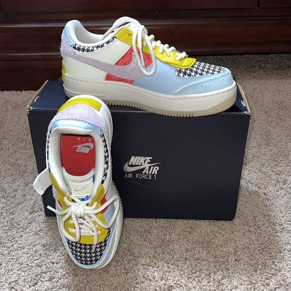 NIKE WOMEN’S AIR FORCE 1 PATCHWORK SNEAKERS
